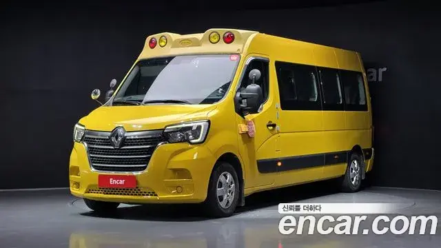 Renault Korea Master School Bus 15-Seater 2020