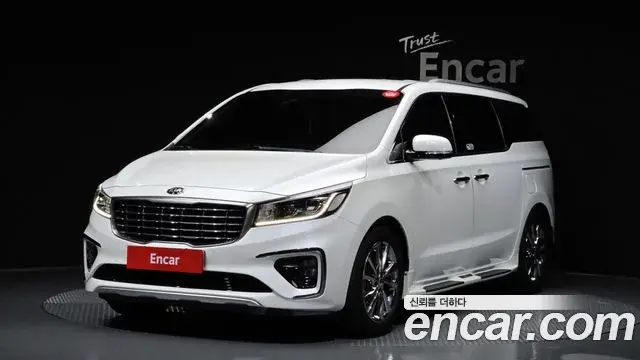 Kia Carnival 9-Seater Noblesse Special 2019