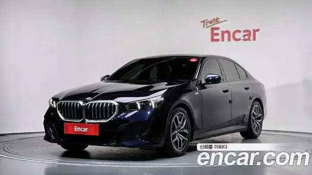 BMW 5-Series 520i M Sport 2024