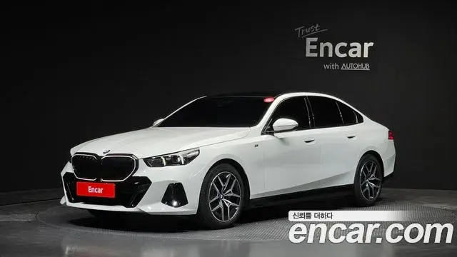 BMW 5-Series 520i M Sport 2025