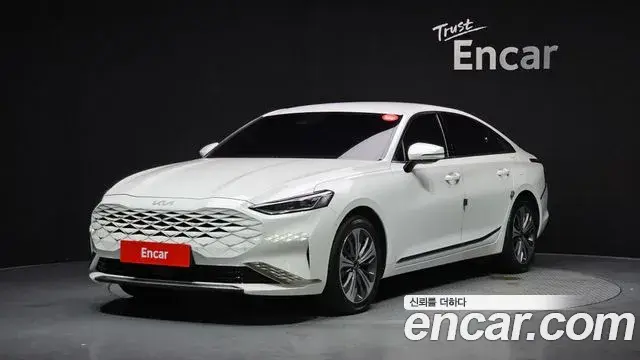 Kia K8 Noblesse 2023