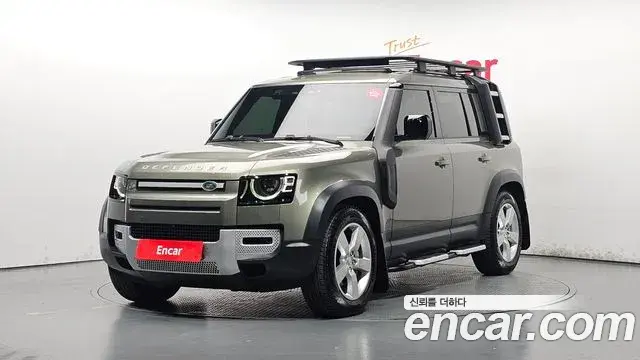 Land Rover Defender 110 D300 HSE 2021