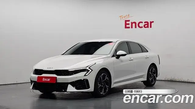 Kia K5 2.0 Noblesse 2025