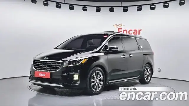 Kia Carnival 9-Seater Prstige 2019