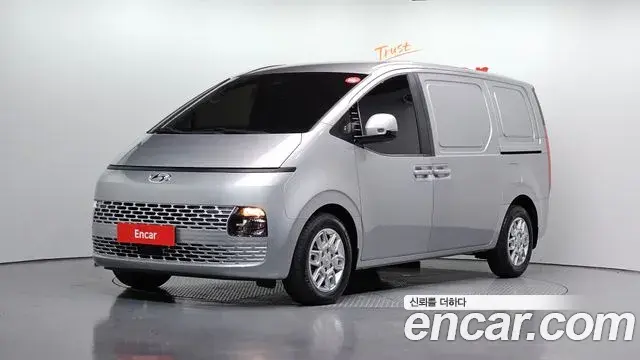 Hyundai Staria Cargo 3-Seater Modern 2022