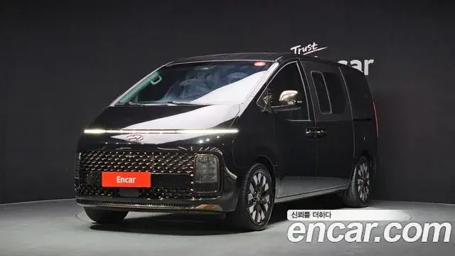 Hyundai Staria Lounge 9-Seater Inspiration 2021