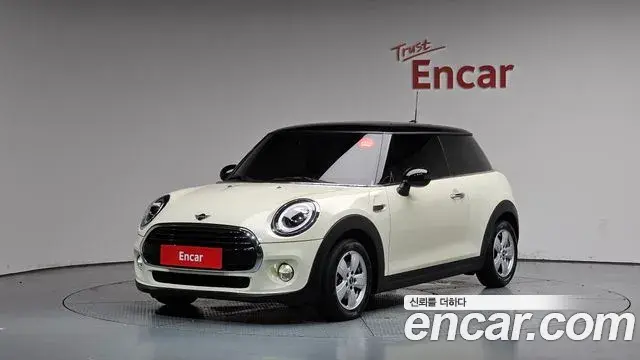 Mini Cooper Standard Third Generation 2019