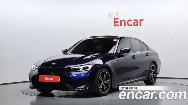 BMW 3-Series 320i M Sport 2025