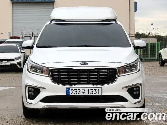 Kia Carnival Gasoline 9-Seater Hi-Limousine Noblesse Special 2019