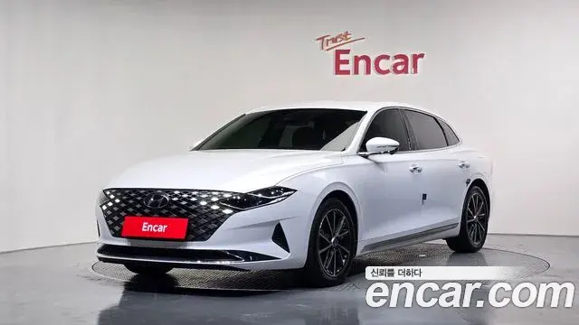 Hyundai Grandeur 2.5 Le Blanc 2022