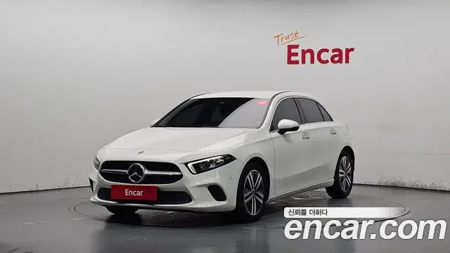 Mercedes-Benz A-Class A220 Hatchback 2022