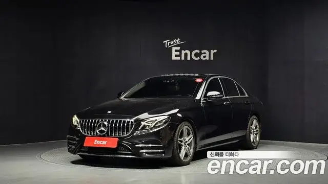 Mercedes-Benz E-Class E300 AMG Line 2019
