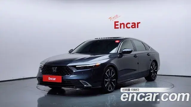 Honda Accord 2.0 Hybrid Touring 2023