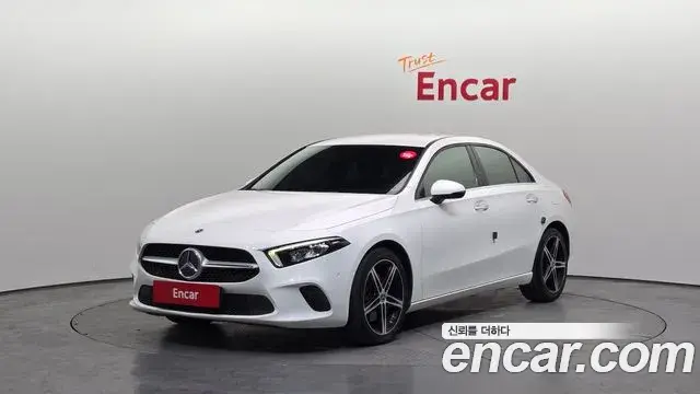 Mercedes-Benz A-Class A250 4MATIC Sedan 2020