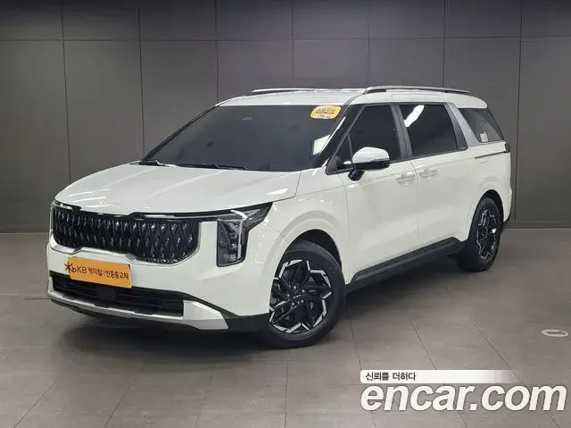 Kia Carnival Diesel 9-Seater Prestige 2025