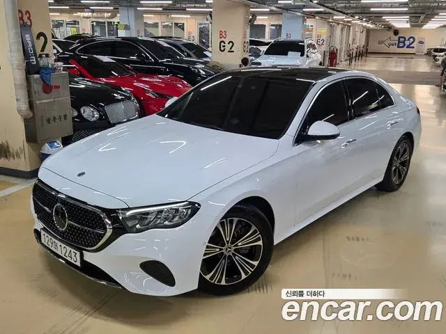 Mercedes-Benz E-Class E200 Avantgarde 2025