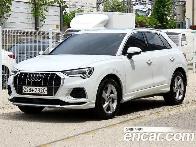 Audi Q3 35 TDI Premium 2020