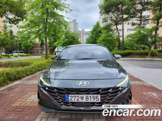Hyundai AVANTE 1.6 Modern 2022