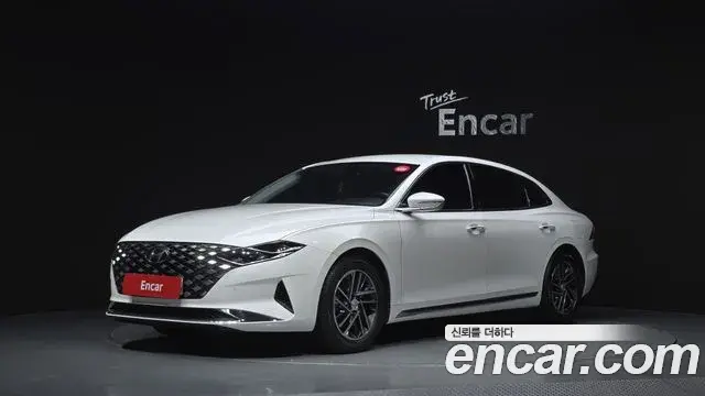 Hyundai Grandeur 2.5 Premium 2022
