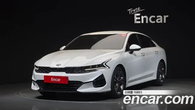Kia K5 2.0 Signature 2021