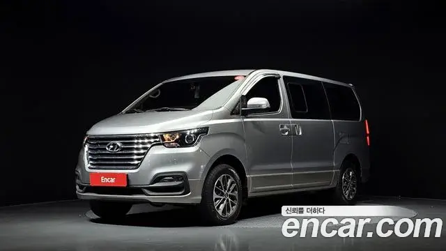 Hyundai Starex 4WD Urban 9-Seater Exclusive 2019