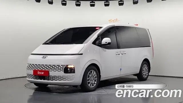 Hyundai Staria Cargo 3-Seater Modern 2021