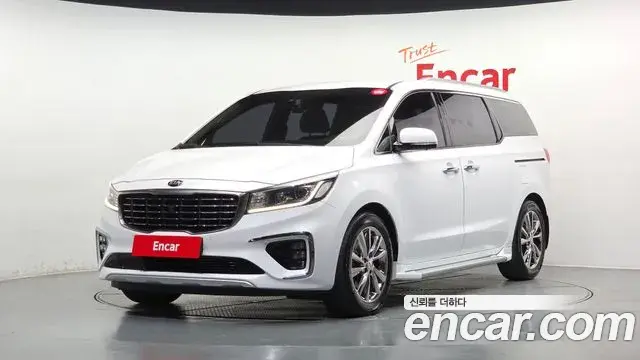 Kia Carnival Gasoline 7-Seater Limousine President 2019