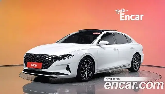 Hyundai Grandeur 2.5 Le Blanc 2022