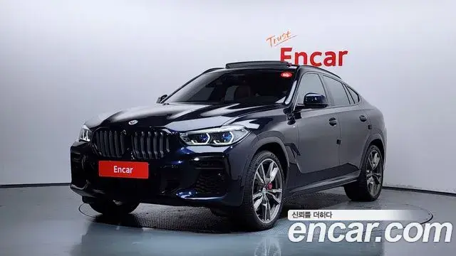 BMW X6 M50i 2023