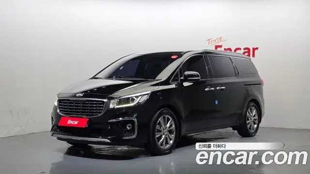 Kia Carnival 9-Seater Prstige 2019