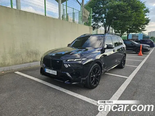 BMW X7 M60i xDrive M sport 6STR 2024