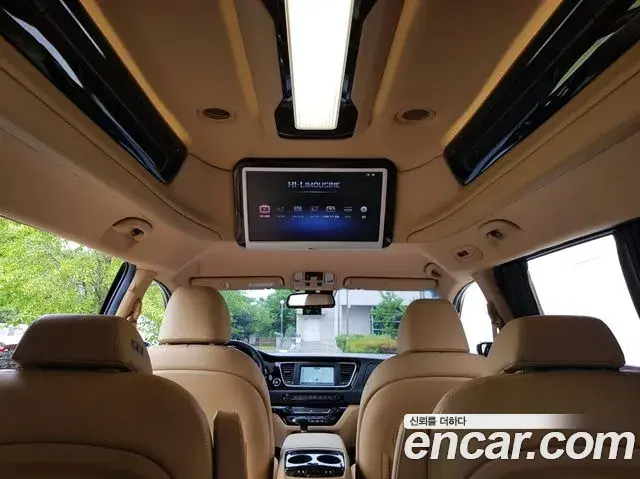 Kia Carnival 9-Seater Hi-Limousine Noblesse Special 2019