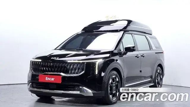 Kia Carnival HEV 4-Seater Hi Limousine Signature 2024