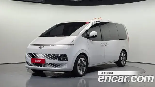 Hyundai Staria 4WD Tourer 9-Seater Modern 2021