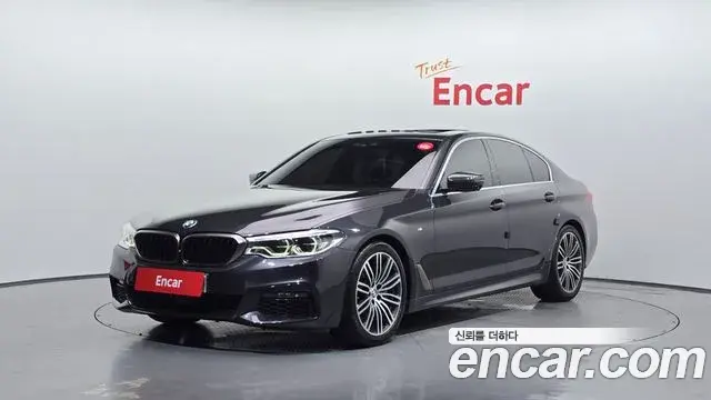 BMW 5-Series 530i M Sport Package Plus 2019
