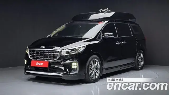 Kia Carnival 9-Seater Hi-Limousine Prestige Hiroof 2019