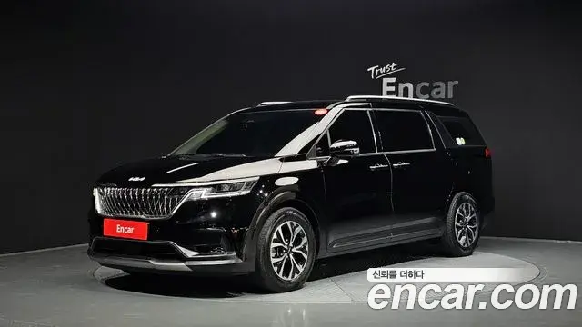 Kia Carnival Gasoline 9-Seater Signature 2023