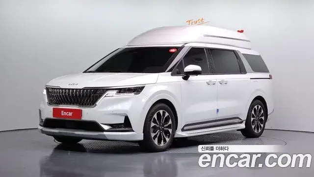 Kia Carnival Gasoline 9-Seater Hi-Limousine Signature 2023