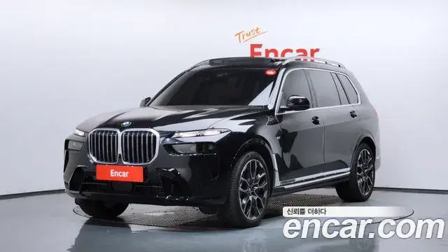 BMW X7 xDrive 40i M Sport 7STR 2025