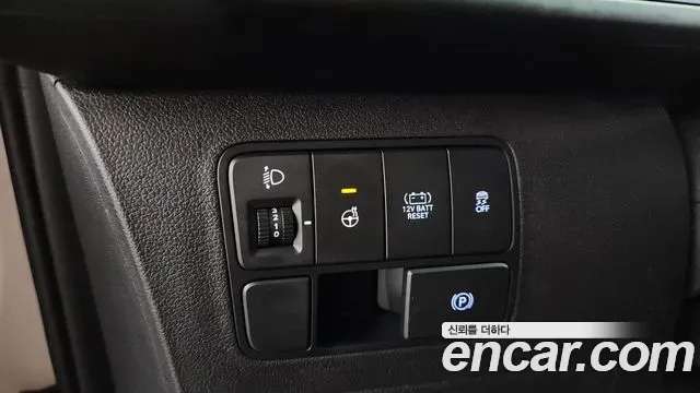 Hyundai Staria HEV 1.6 Cargo 5-Seater Modern 2024 — фото 28