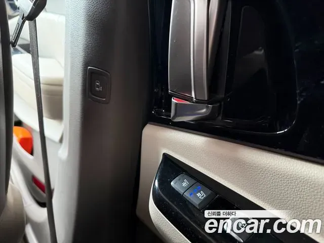 Kia Carnival Diesel 9-Seater Hi-Limousine Signature 2022 — фото 11