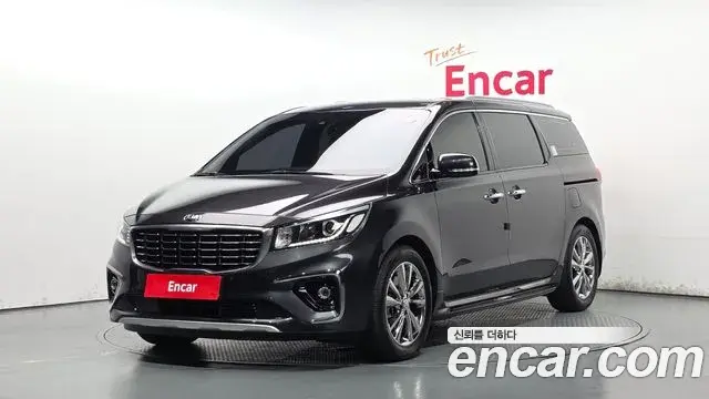 Kia Carnival 9-Seater Prstige 2020