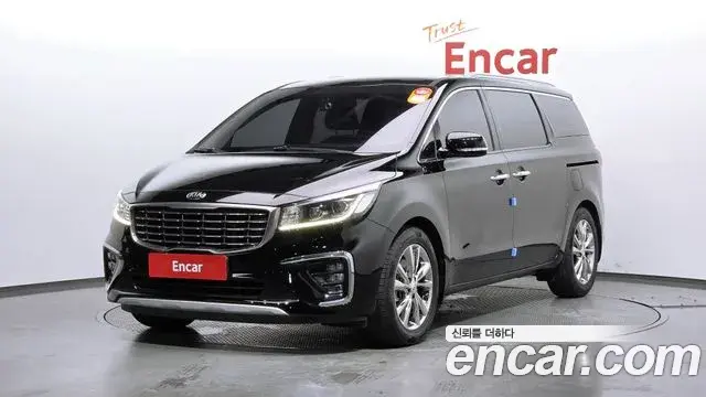 Kia Carnival 9-Seater Prstige 2019