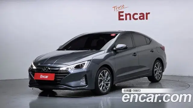 Hyundai AVANTE 1.6 Style 2019