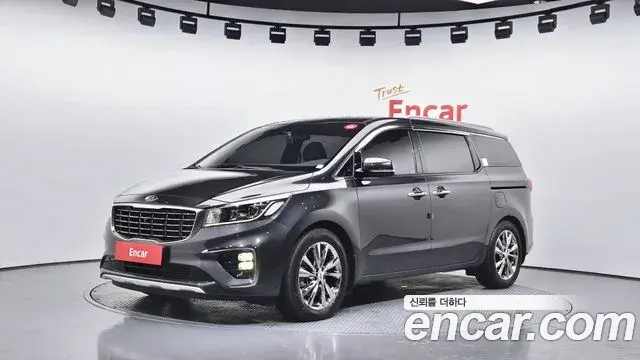 Kia Carnival 9-Seater Noblesse Special 2019