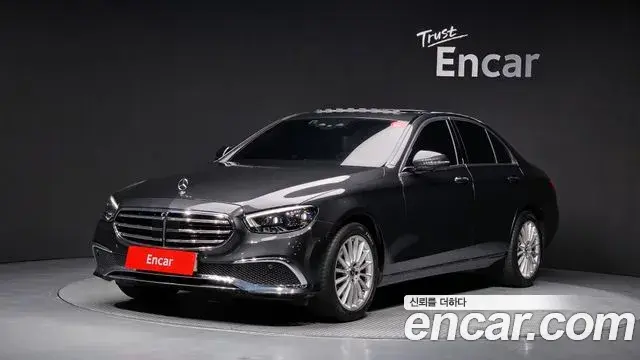 Mercedes-Benz E-Class E250 Exclusive 2022