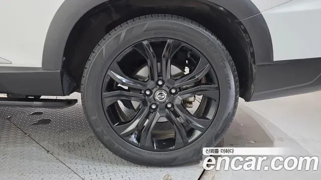 SsangYong Rexton Diesel 2.2 4WD The Black 2021 — фото 21