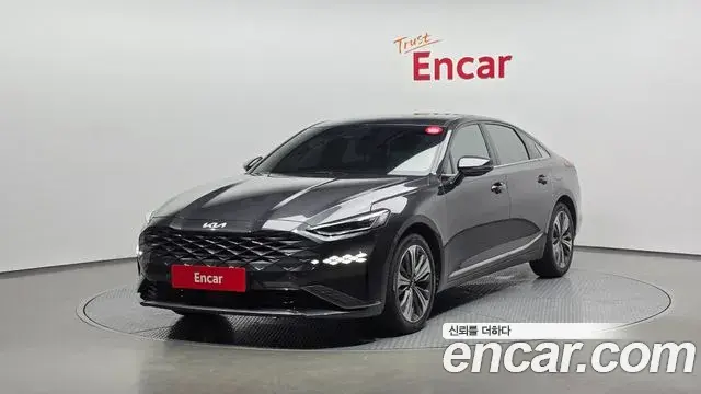 Kia K8 Noblesse 2022