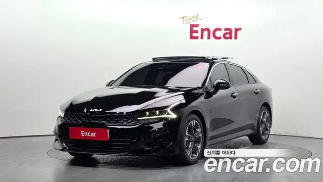 Kia K5 2.0 Signature 2022