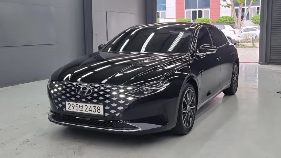 Hyundai Grandeur 2.5 Le Blanc 2022